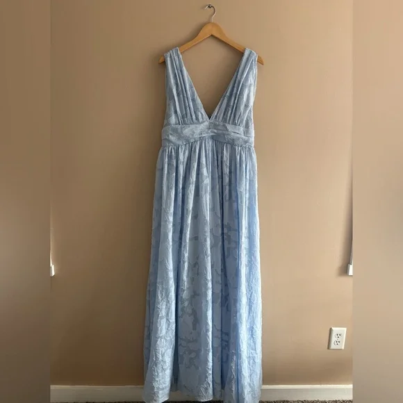 Lulus Sweet Sophistication Light Blue Burnout Floral Maxi Dress Size XL Formal - Picture 3 of 10